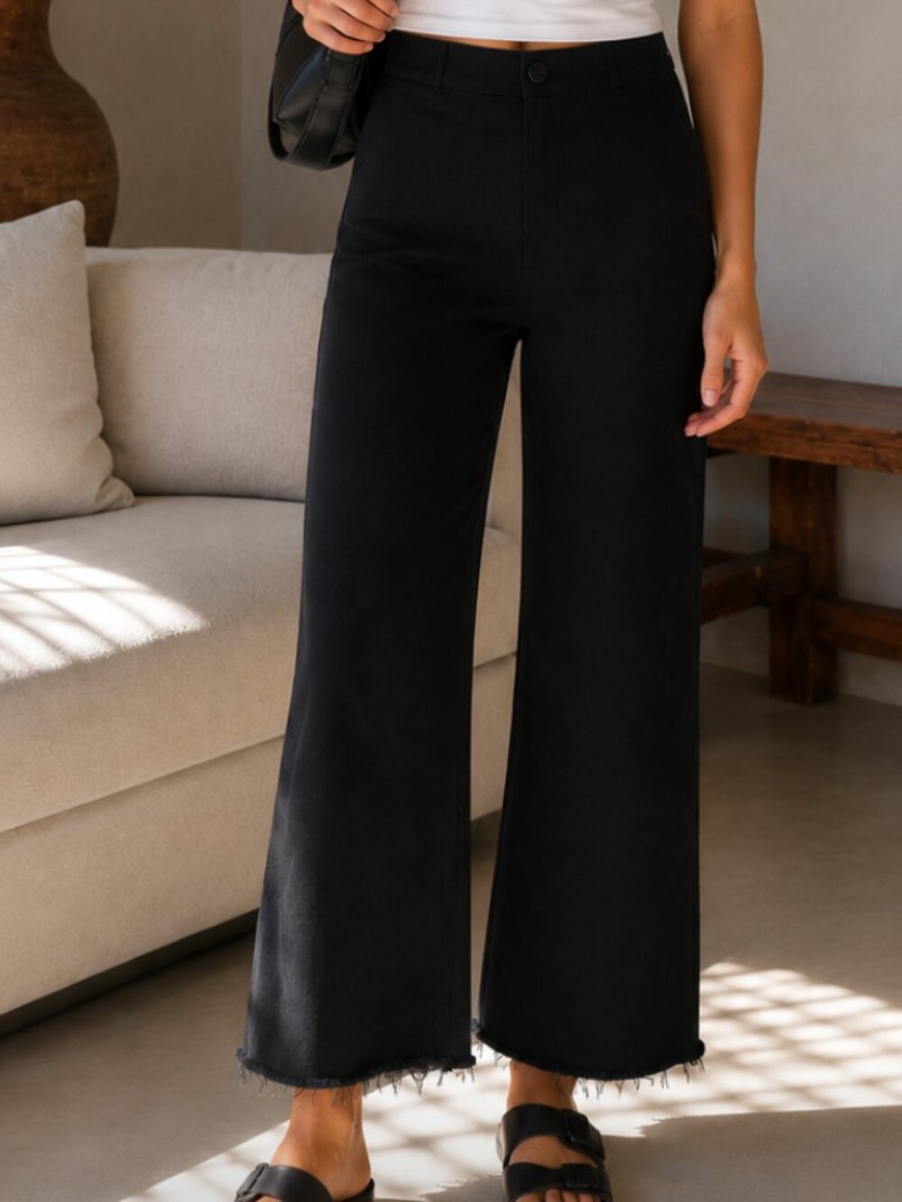 Zara Black High Rise Wide Leg Cropped pant Raw Hem Size US 6 EU 38